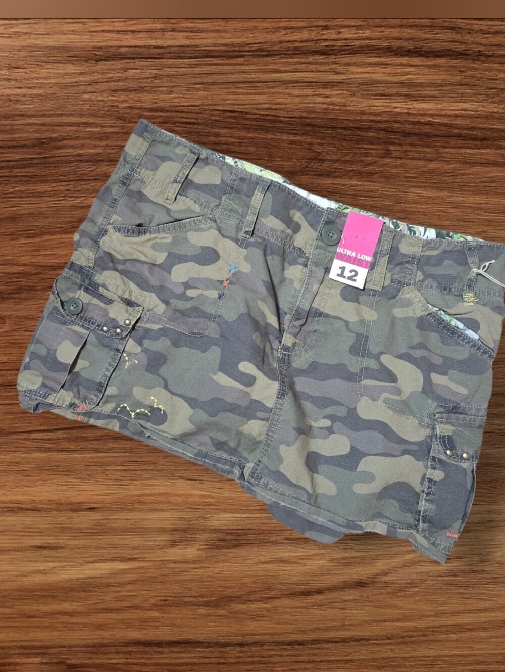 Old Navy Camo Green Cargo Embroidered Ultra Low Rise Mini Skirt NWT